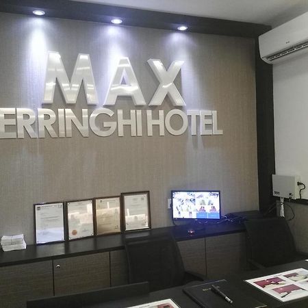 Max Ferringhi Hotel Batu Ferringhi Exterior photo